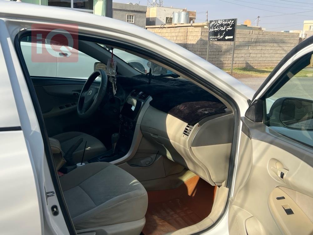 تۆیۆتا کۆرۆلا